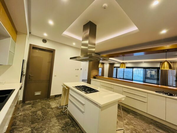 Lac 2 appartement haut standing 3 suites piscine terrasse vue panoramique, investir dans ce type de luxe permet de jouir d'une expérience de vie exceptionnelle