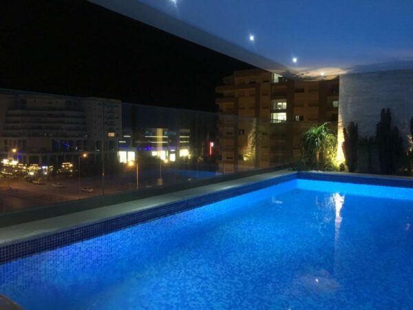 Lac 2 appartement haut standing 3 suites piscine terrasse vue panoramique, investir dans ce type de luxe permet de jouir d'une expérience de vie exceptionnelle