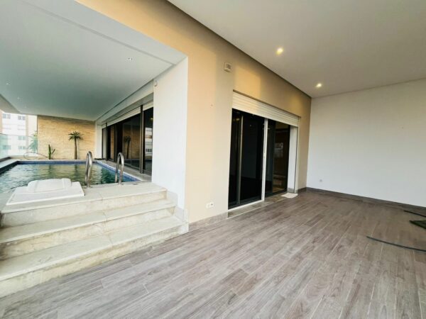 Lac 2 appartement haut standing 3 suites piscine terrasse vue panoramique, investir dans ce type de luxe permet de jouir d'une expérience de vie exceptionnelle