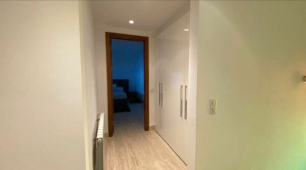 Quartier chic de la capitale Tunis, les Berges du Lac 2 comprennent des villas de luxe, des duplex, des appartements et d'autres belles locations disponibles via eric phare