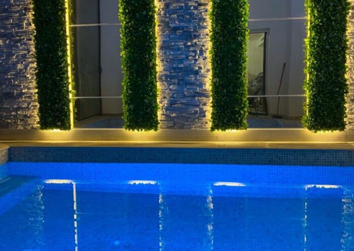 Quartier chic de la capitale Tunis, les Berges du Lac 2 comprennent des villas de luxe, des duplex, des appartements et d'autres belles locations disponibles via eric phare