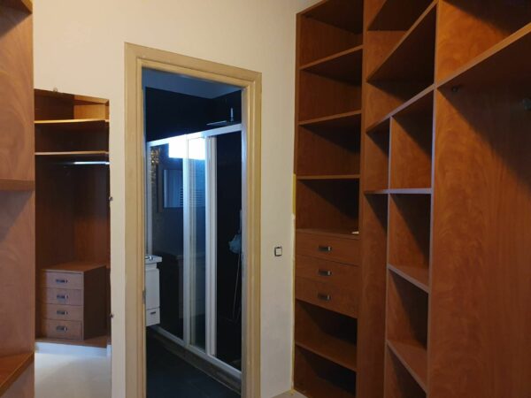 Vous cherchez à louer un bien. Marsa Ennassim est le quartier qui potentiellement pourrait réponde à votre besoin