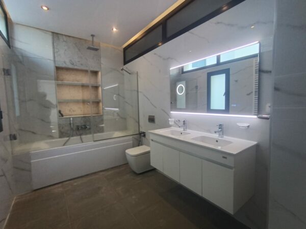 Lac 2 a louer belle villa neuve 4 suite jardin terrasse piscine