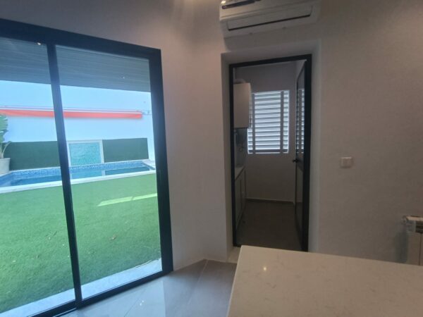 Lac 2 a louer belle villa neuve 4 suite jardin terrasse piscine