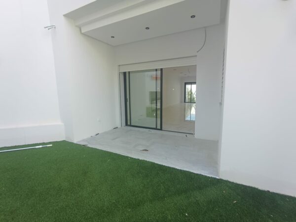 Lac 2 a louer belle villa neuve 4 suite jardin terrasse piscine