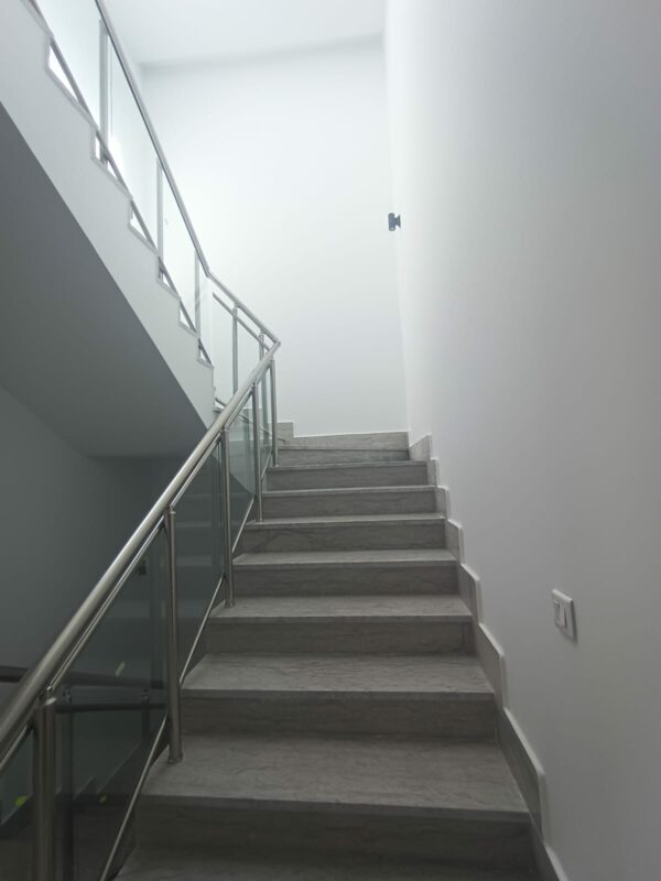 Lac 2 a louer belle villa neuve 4 suite jardin terrasse piscine