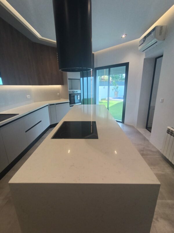 Lac 2 a louer belle villa neuve 4 suite jardin terrasse piscine