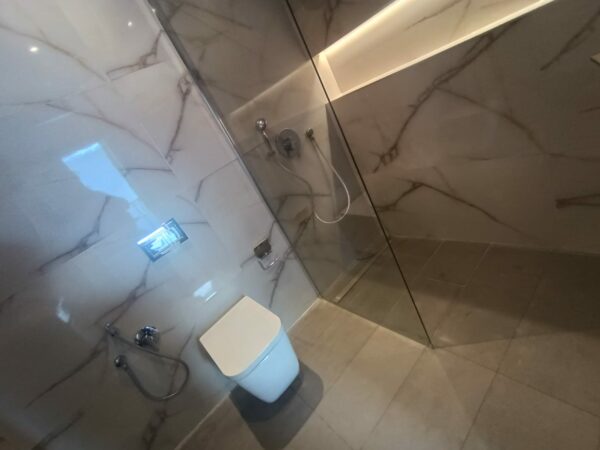 Lac 2 a louer belle villa neuve 4 suite jardin terrasse piscine