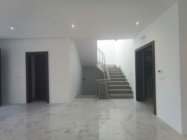 Lac 2 a louer belle villa neuve 4 suite jardin terrasse piscine