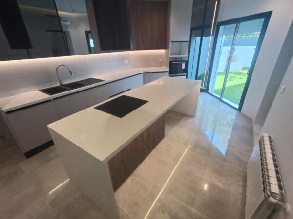 Lac 2 a louer belle villa neuve 4 suite jardin terrasse piscine