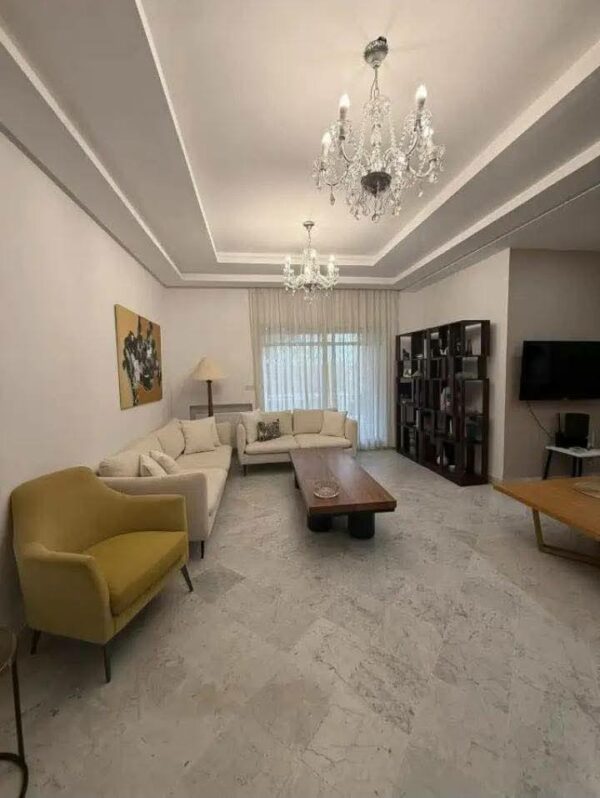 A vendre rez de chaussée 3 chambres jardin et parking aux Jardins de Carthage