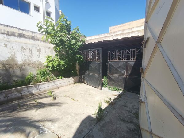 Lac 3 Zone industrielle et d'activités Kheireddinne Kram grand locaux a louer