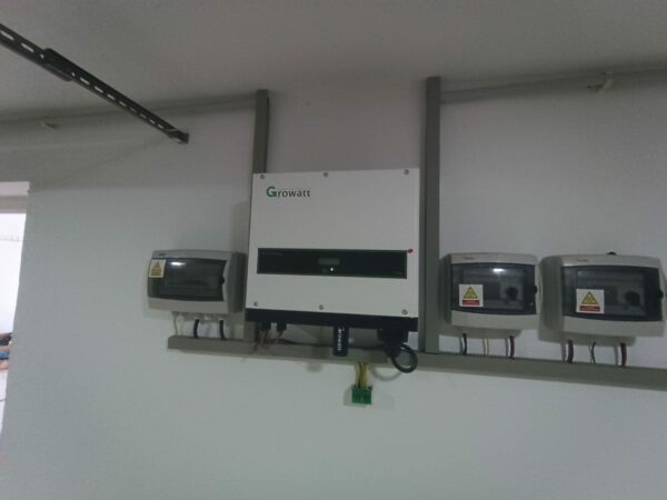 A louer sur Marsa Cube superbe demeure avec villa haut standing belle vue mer jardin grande terrasse piscine balcons garage