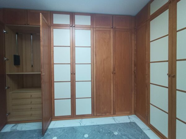 A louer sur Marsa Cube superbe demeure avec villa haut standing belle vue mer jardin grande terrasse piscine balcons garage