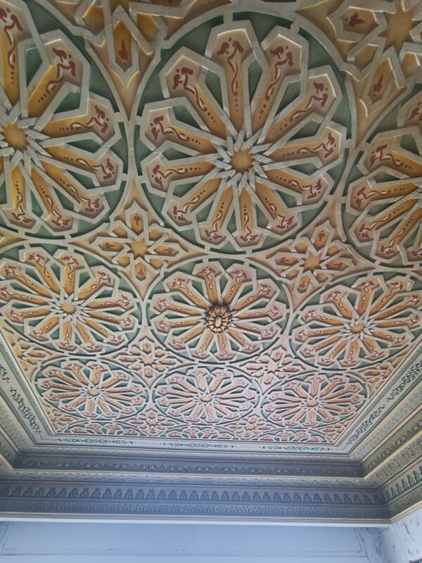 A louer sur Marsa Cube superbe demeure avec villa haut standing belle vue mer jardin grande terrasse piscine balcons garage