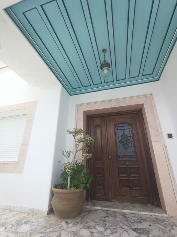 A louer sur Marsa Cube superbe demeure avec villa haut standing belle vue mer jardin grande terrasse piscine balcons garage