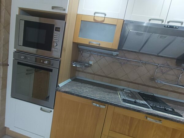 A louer sur Marsa Cube superbe demeure avec villa haut standing belle vue mer jardin grande terrasse piscine balcons garage