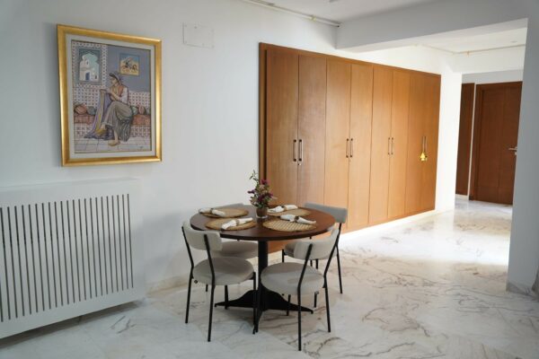 A louer a La Soukra résidence golf center appartement meublé 2 chambres