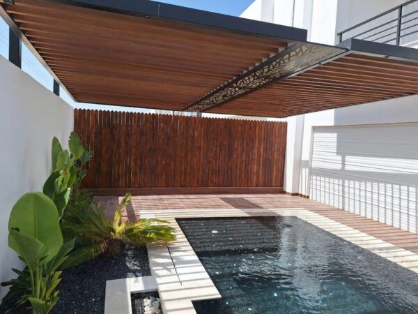 Tunis Bay Golf Residence sécurisée avec l'entretien du jardin et de la piscine inclus