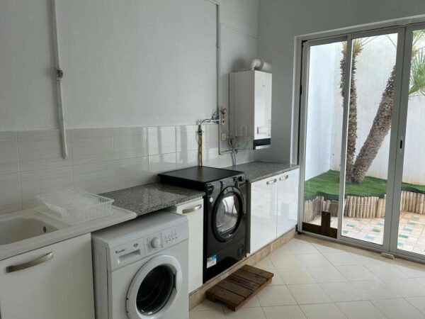 Cap Gammarth beau duplex rénové vue sur la marina la Méditerranée et les yachts