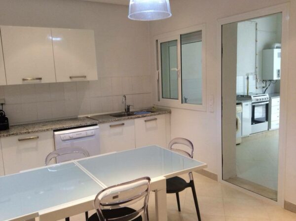 Cap Gammarth beau duplex rénové vue sur la marina la Méditerranée et les yachts