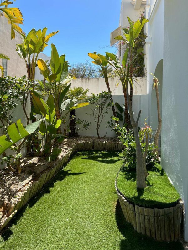 Cap Gammarth beau duplex rénové vue sur la marina la Méditerranée et les yachts