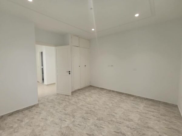 A louer villa individuelle plain pied avec 4 chambres terrasse jardin et parking couvert sur Sidi Bou Said