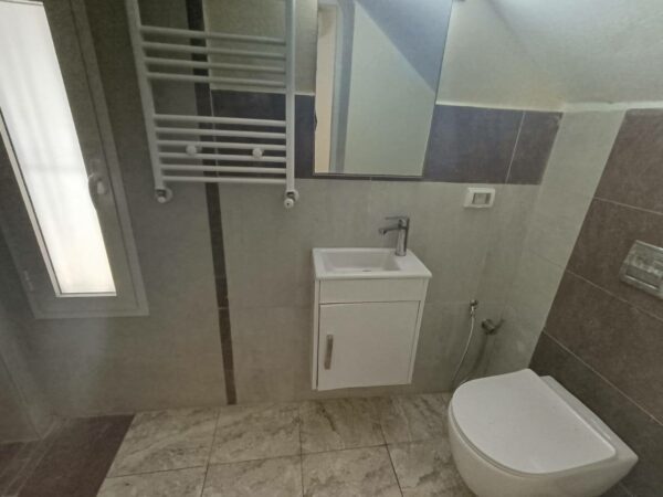 A louer villa individuelle plain pied avec 4 chambres terrasse jardin et parking couvert sur Sidi Bou Said