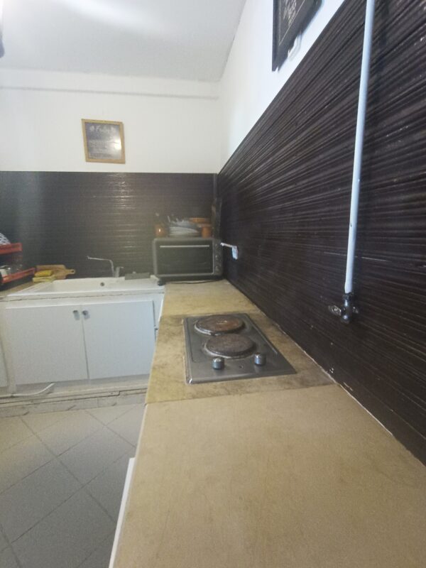 Gammarth joli meublé une chambres avec belle piscine jardin terrasse location annuelle