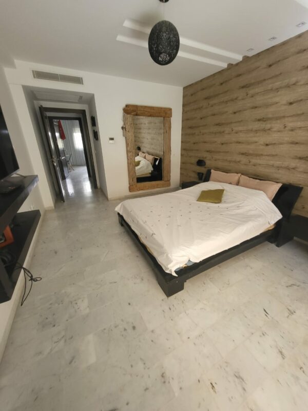 Rez de Chaussée haut standing à vendre à Ain Zaghouan Nord