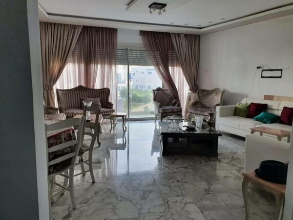 A louer au Palace Gammarth duplex chambres jardin