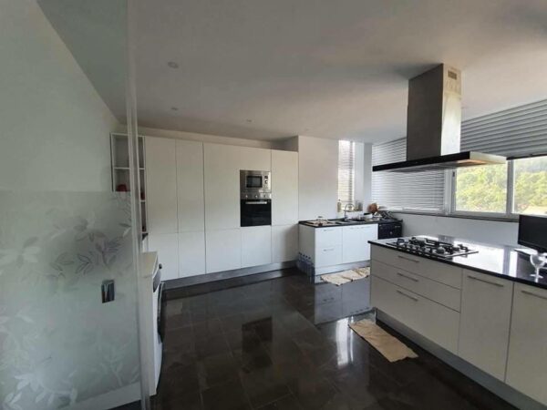 A louer au Palace Gammarth duplex chambres jardin