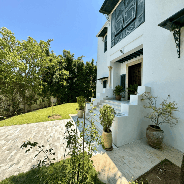 Agréable villa de caractére excellen standing et architecture à louer