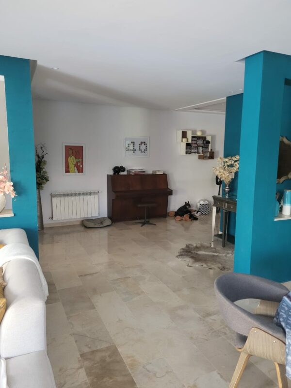 La Soukra villa contemporaine S4 jardin piscine a vendre