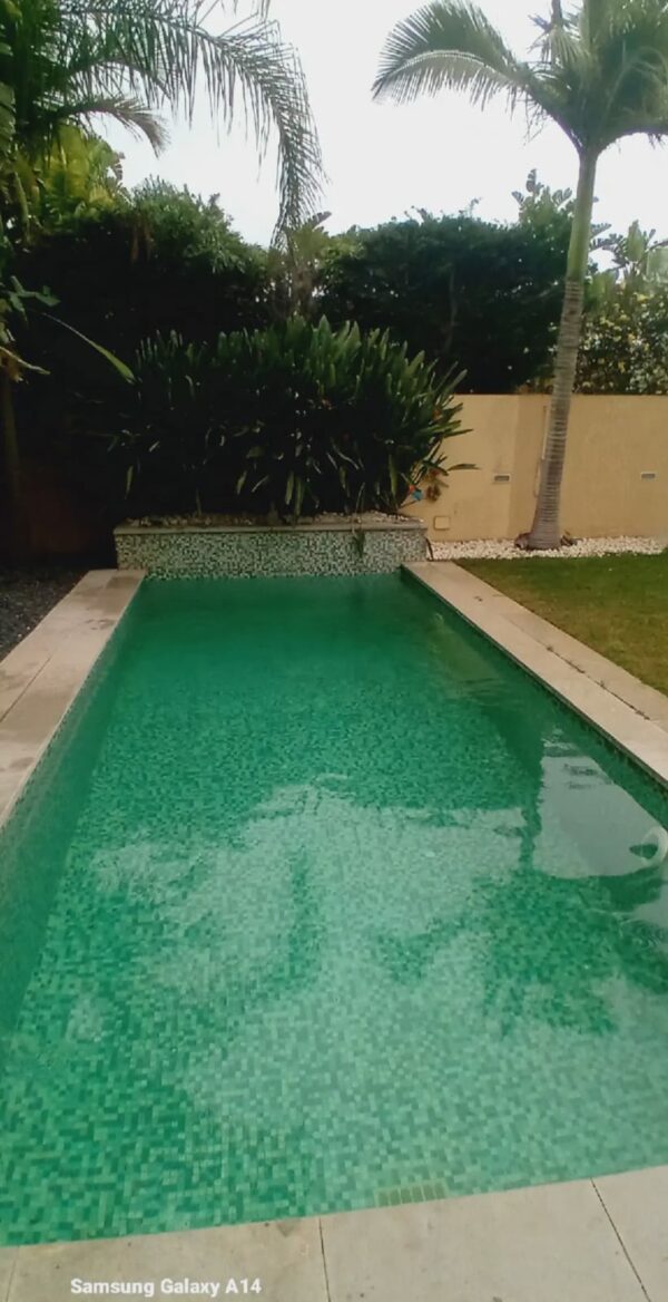 Villa moderne s4 à vendre sur la Soukra dans une résidence sécurisée