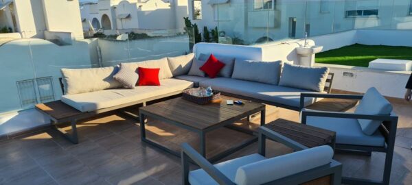 A louer sur Cap Gammarth Marina duplex haut de gamme chambres vue mer et marina