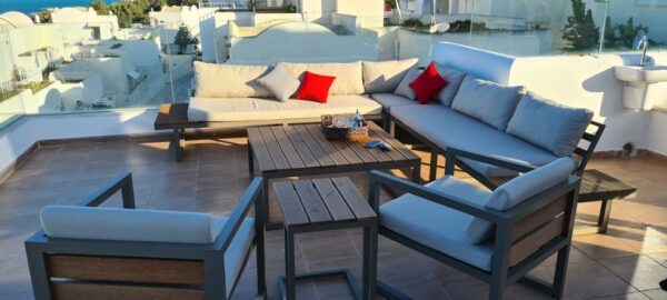 A louer sur Cap Gammarth Marina duplex haut de gamme chambres vue mer et marina