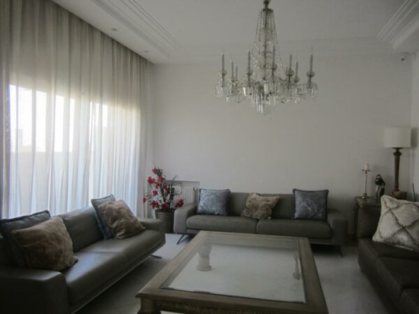 A louer sur Cap Gammarth Marina duplex haut de gamme chambres vue mer et marina