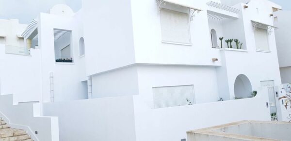 A louer sur Cap Gammarth Marina duplex haut de gamme chambres vue mer et marina