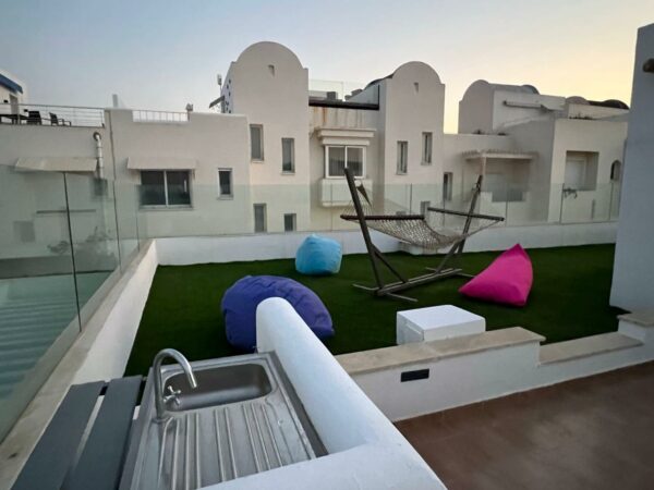 A louer sur Cap Gammarth Marina duplex haut de gamme chambres vue mer et marina