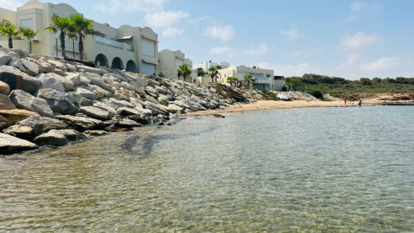 A louer sur Cap Gammarth Marina duplex haut de gamme chambres vue mer et marina