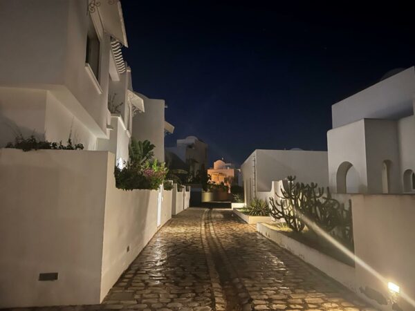 A louer sur Cap Gammarth Marina duplex haut de gamme chambres vue mer et marina