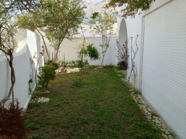 Cap Gammarth jolie villa vue mer et marina à louer