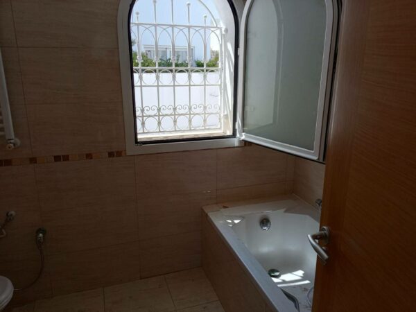 Cap Gammarth jolie villa vue mer et marina à louer