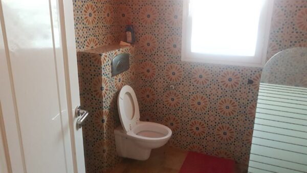 Opportunité spacieux triplex S5 avec jardin parking a vendre sur Gammarth résidence