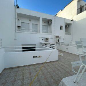 Marsa Plage bel immeuble bien situé avec duplex et appartement a vendre