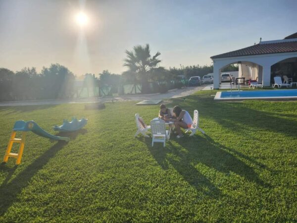 A vendre jolie senia de ha avec des oliviers et une grande et belle demure avec jardin piscine type maison d'hotes