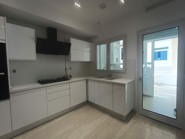 6 Grands appartements VIP exclusifs à louer sur Marsa Sidi Abelaziz