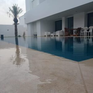 Soukra Chotrana 3 très belle villa moderne et récente à vendre