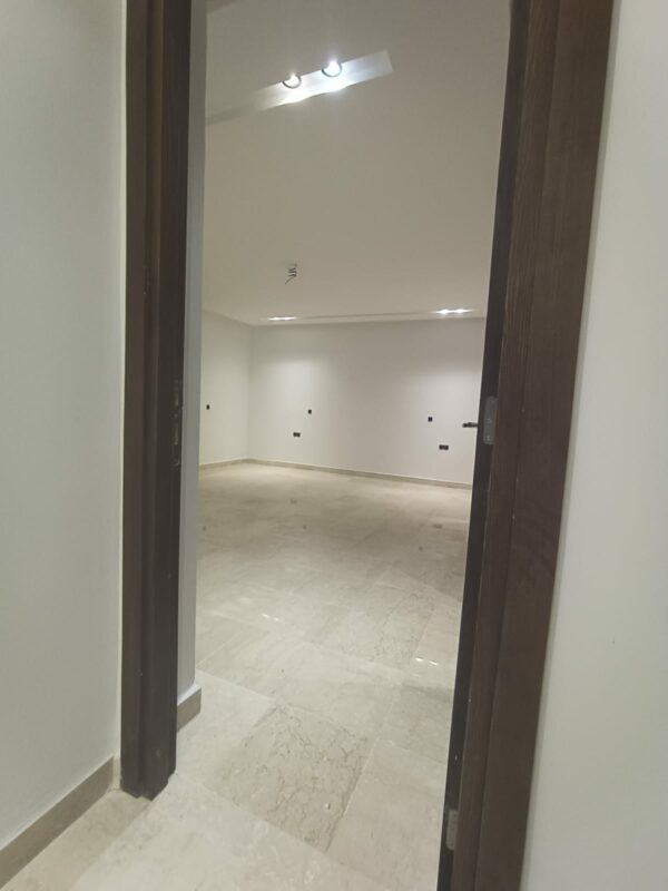 Sidi Fredj villa neuve et moderne direct promoteur avec piscine a vendre